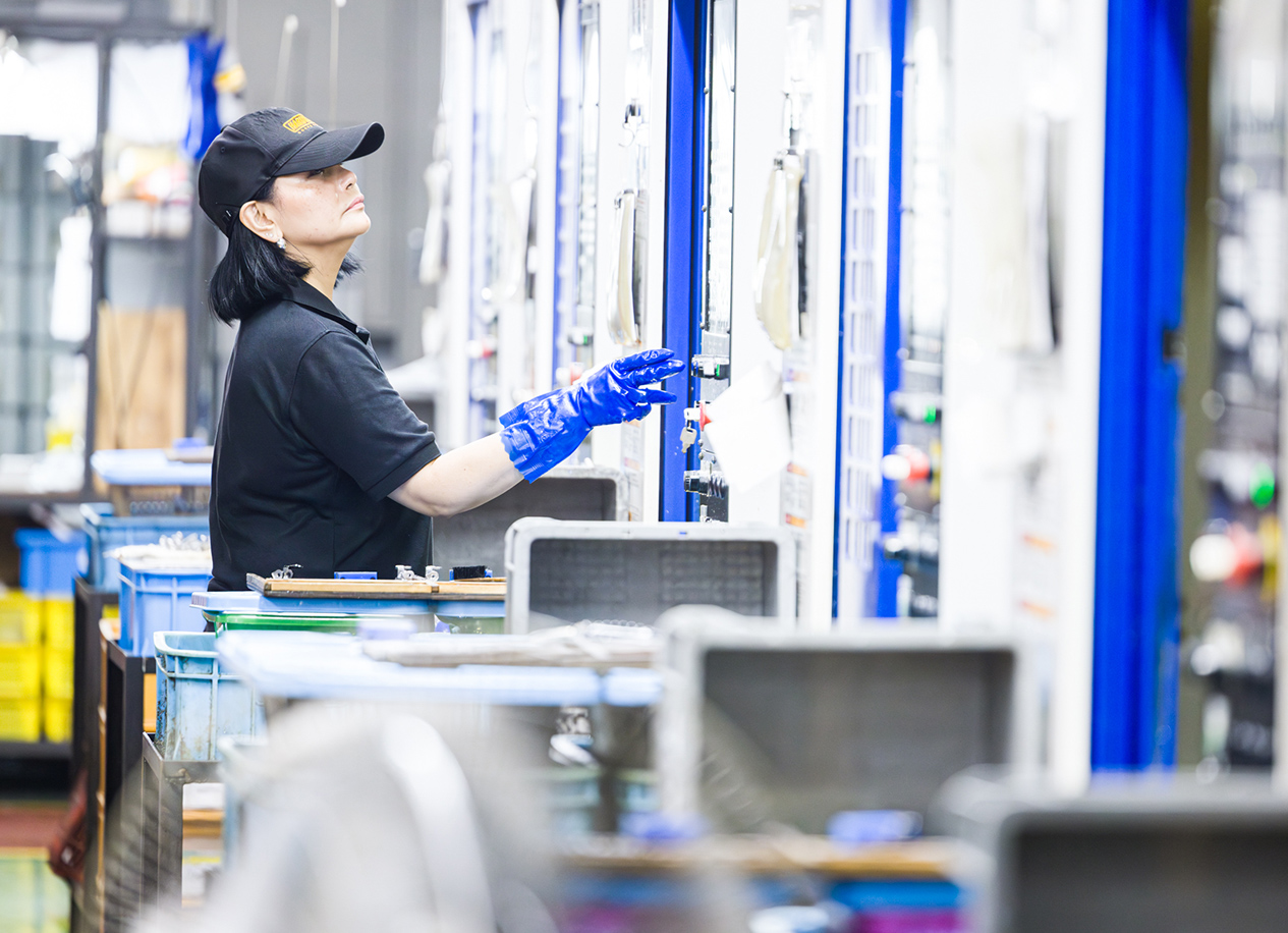 Advanced Weapons Systems